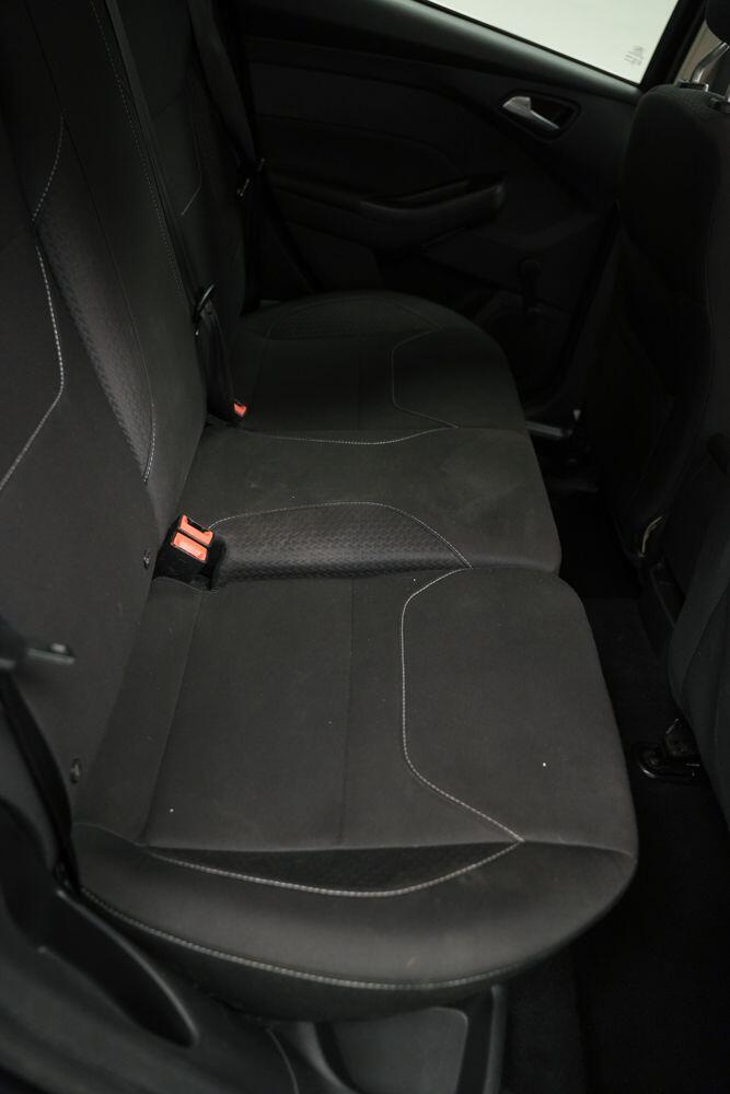Used Ford Focus 2018 for sale - 76359945: Photo 12