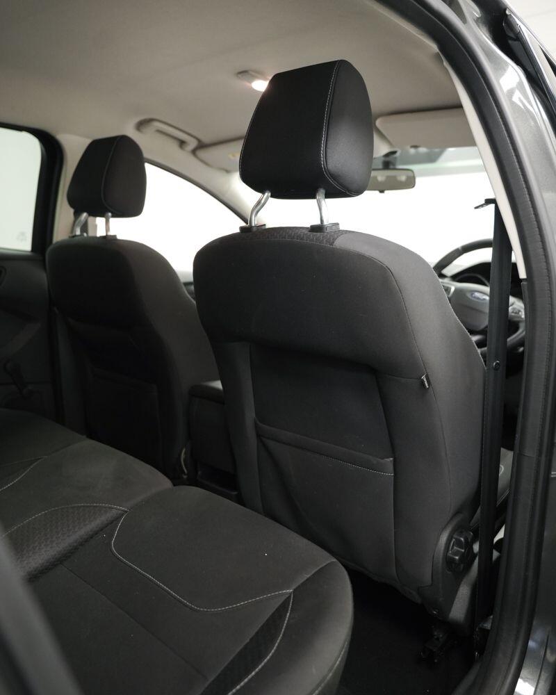 Used Ford Focus 2018 for sale - 76359945: Photo 14