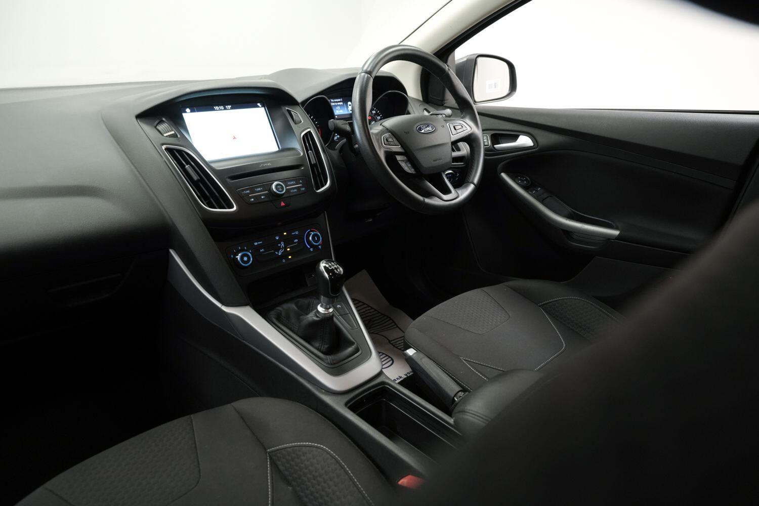 Used Ford Focus 2018 for sale - 76359945: Photo 17