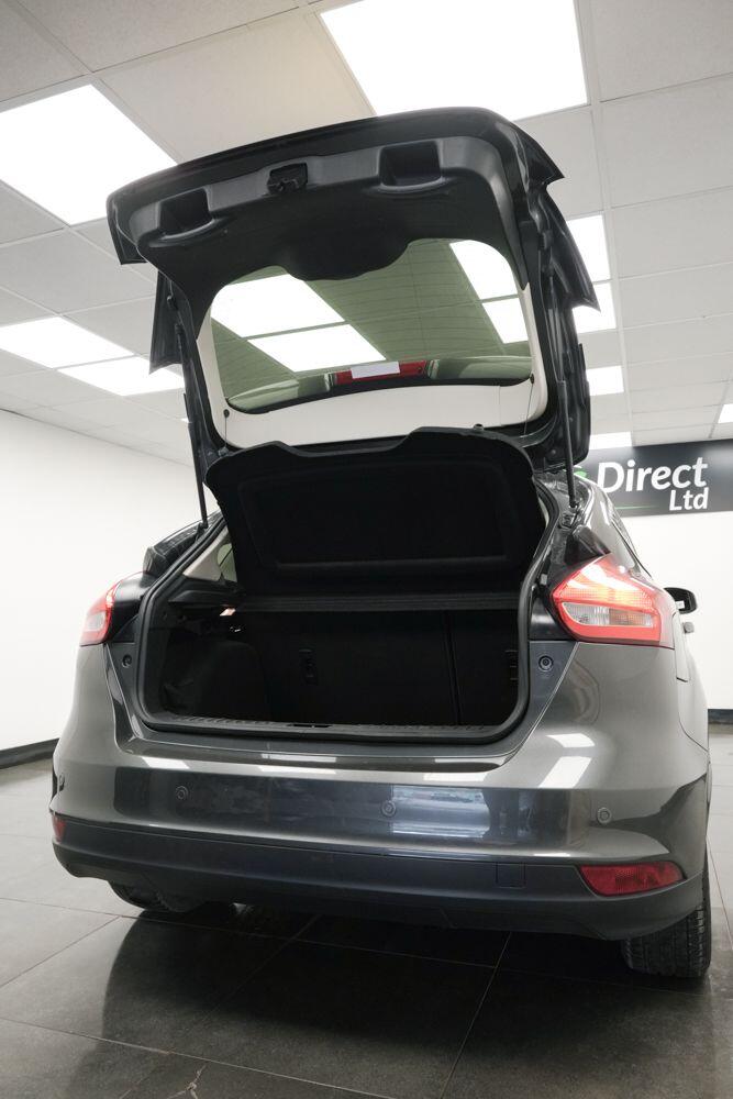 Used Ford Focus 2018 for sale - 76359945: Photo 6