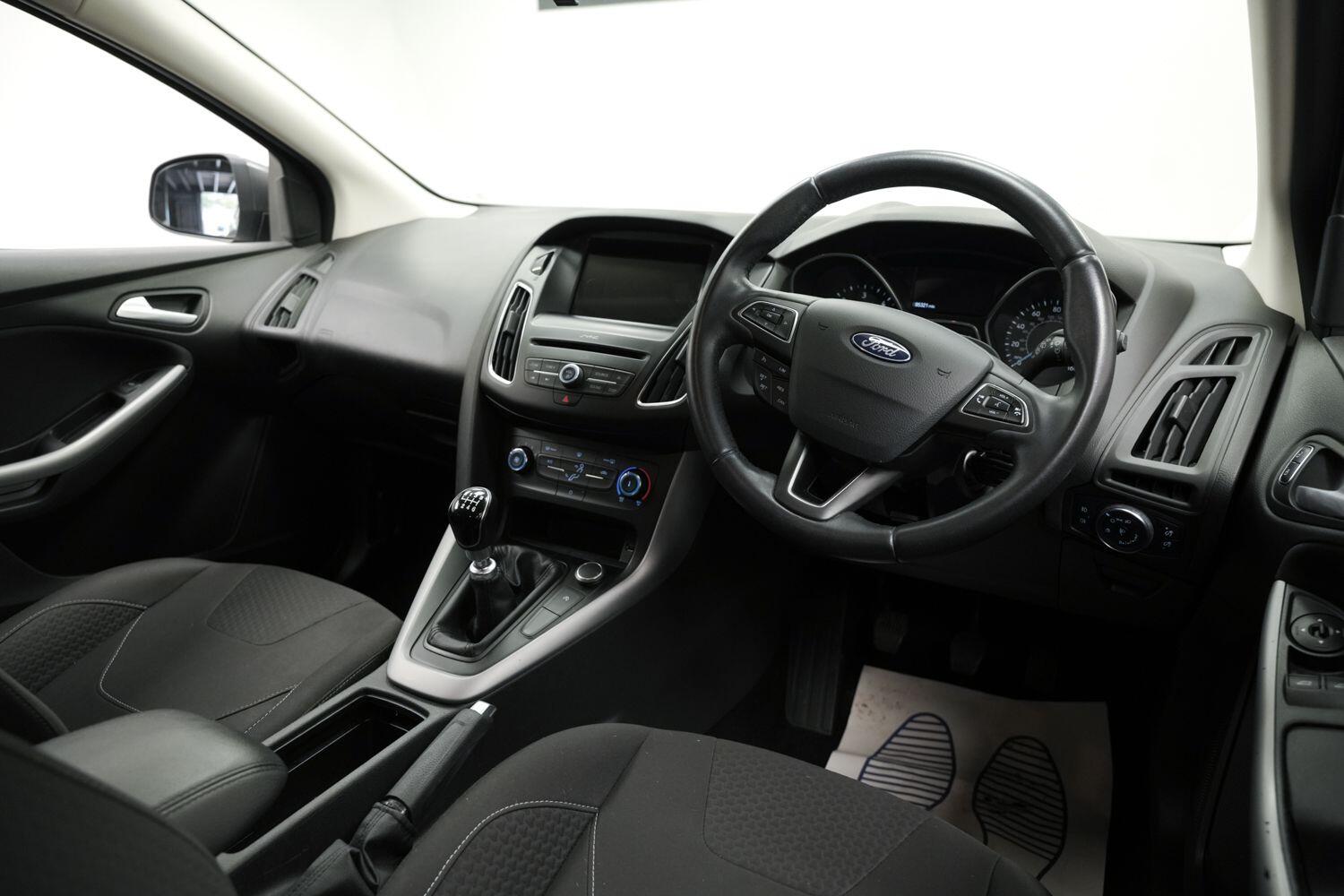 Used Ford Focus 2018 for sale - 76359945: Photo 8