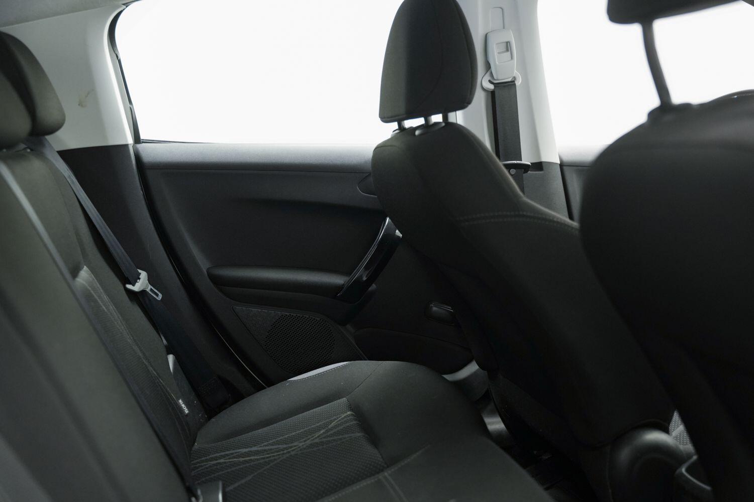 Used Peugeot 208 2015 for sale - 76388478: Photo 14