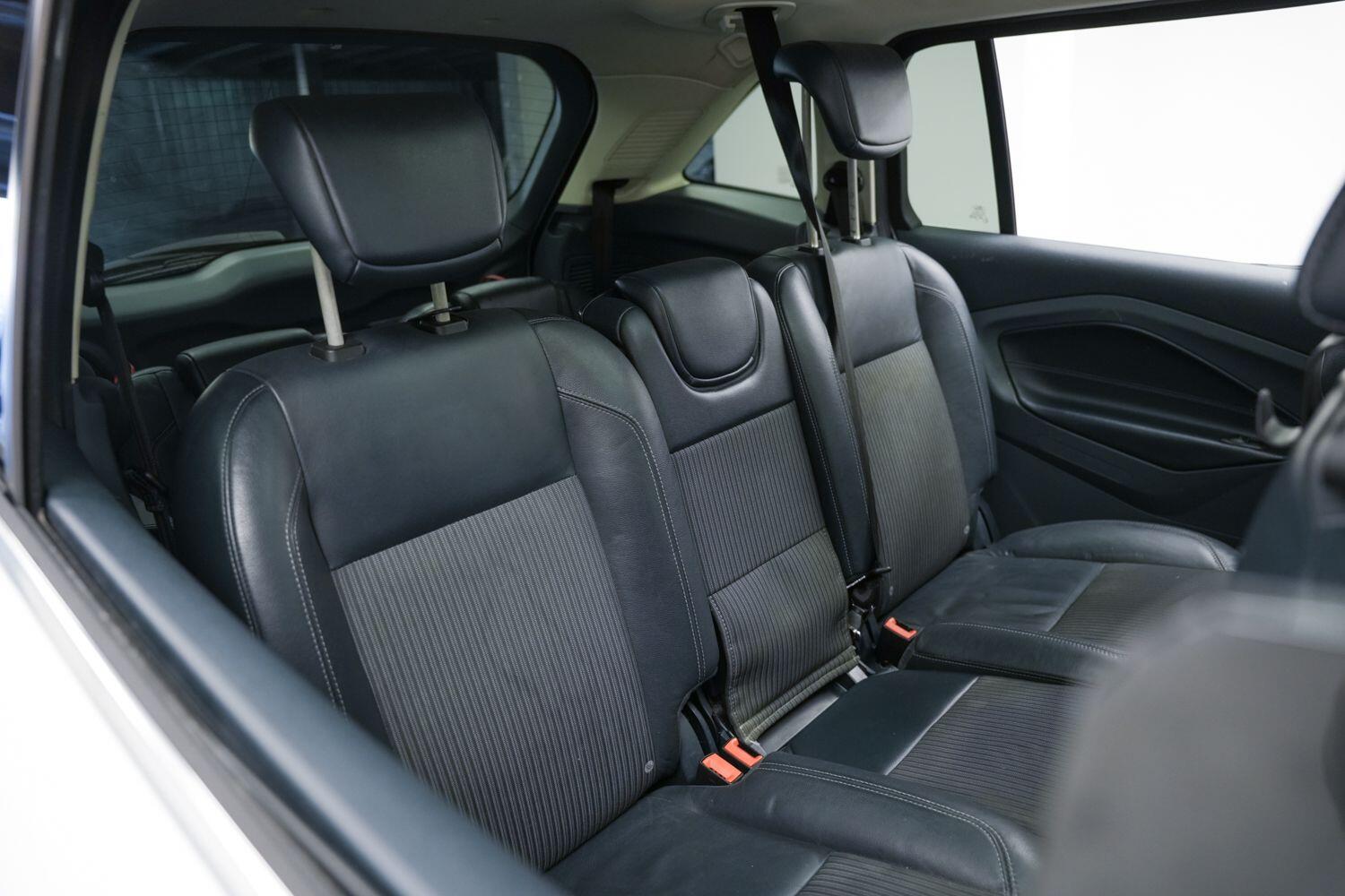 Used Ford Grand C-Max 2014 for sale - 77238345: Photo 15