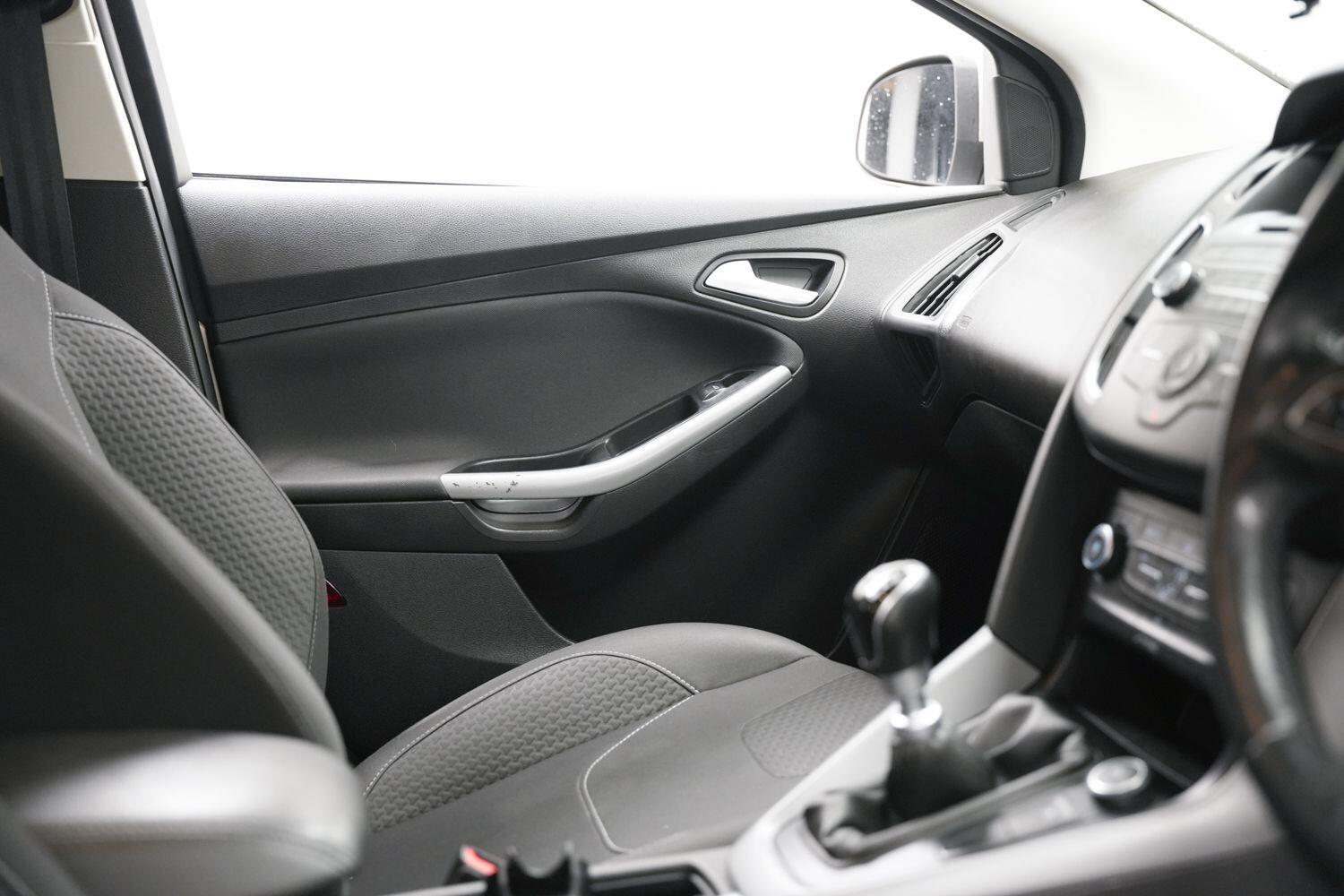 Used Ford Focus 2015 for sale - 77737162: Photo 21