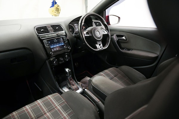 Used Volkswagen Polo 2012 for sale - 76336463: Photo 18