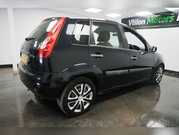 Used Ford Fiesta 2008 for sale - 79076037: Photo