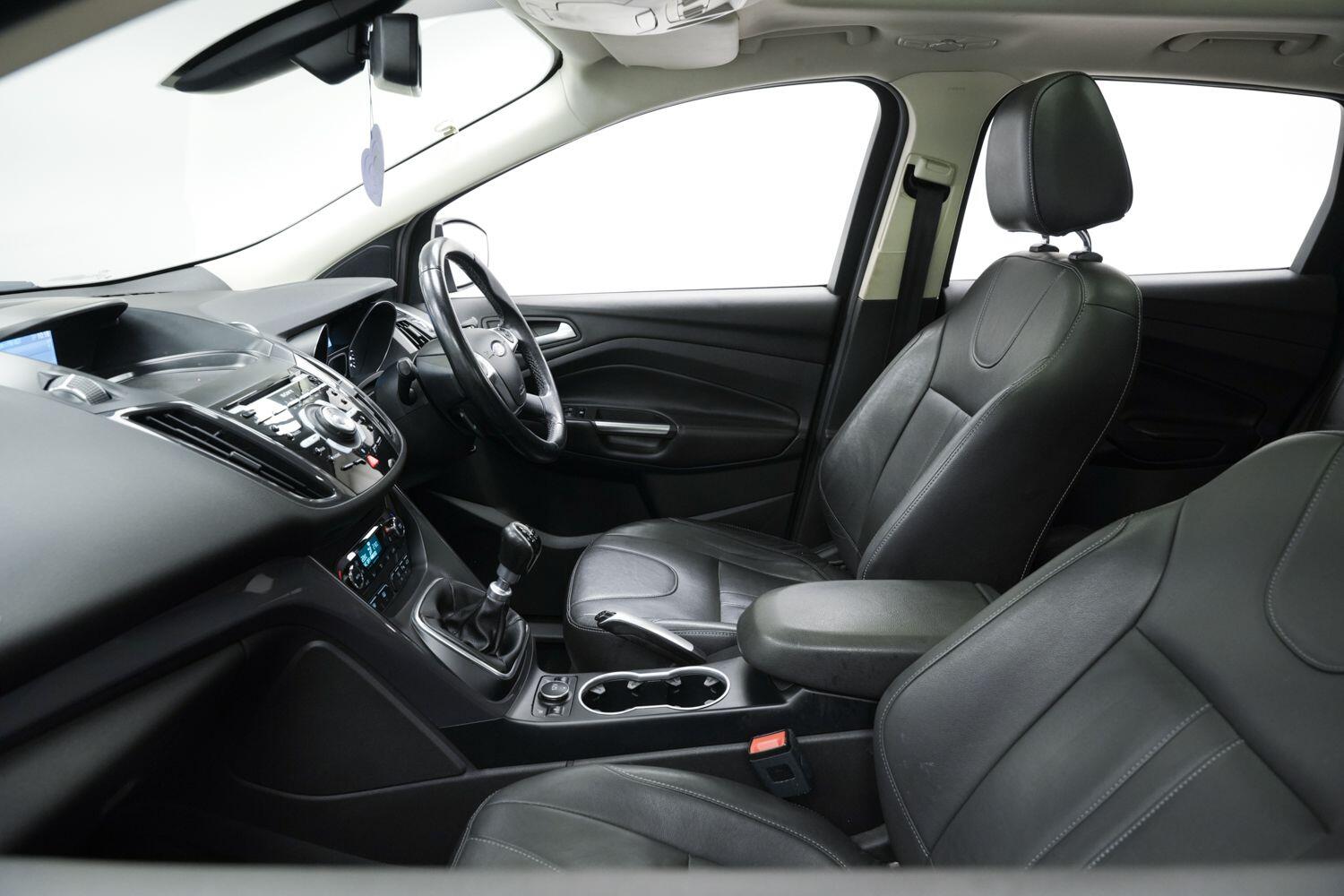 Used Ford Kuga 2014 for sale - 76824778: Photo 31