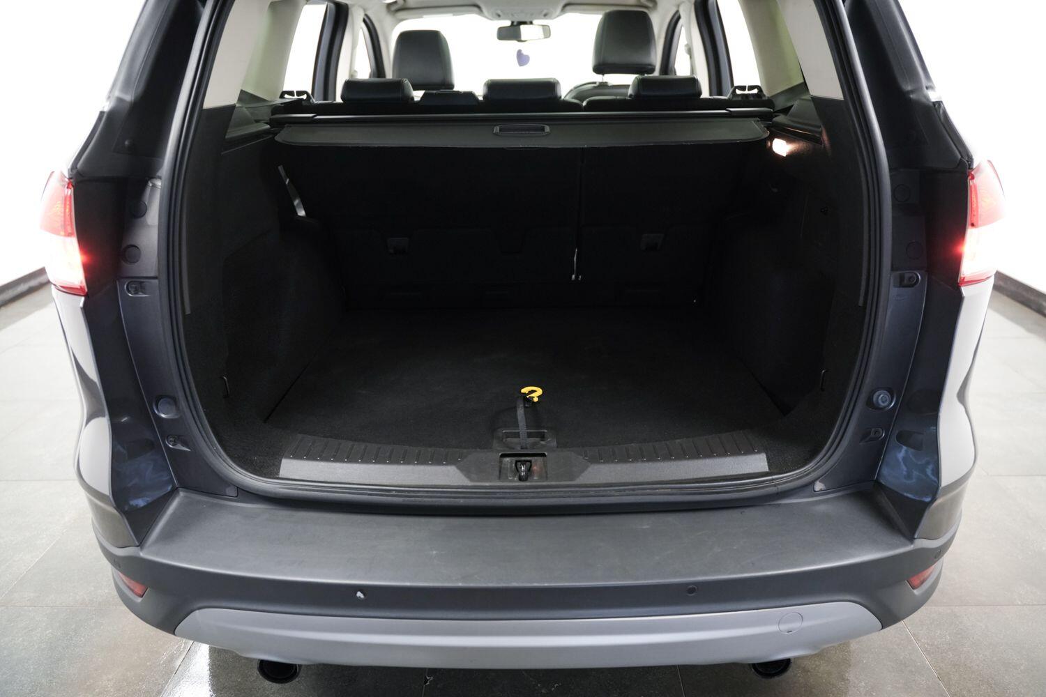 Used Ford Kuga 2014 for sale - 76824778: Photo 9