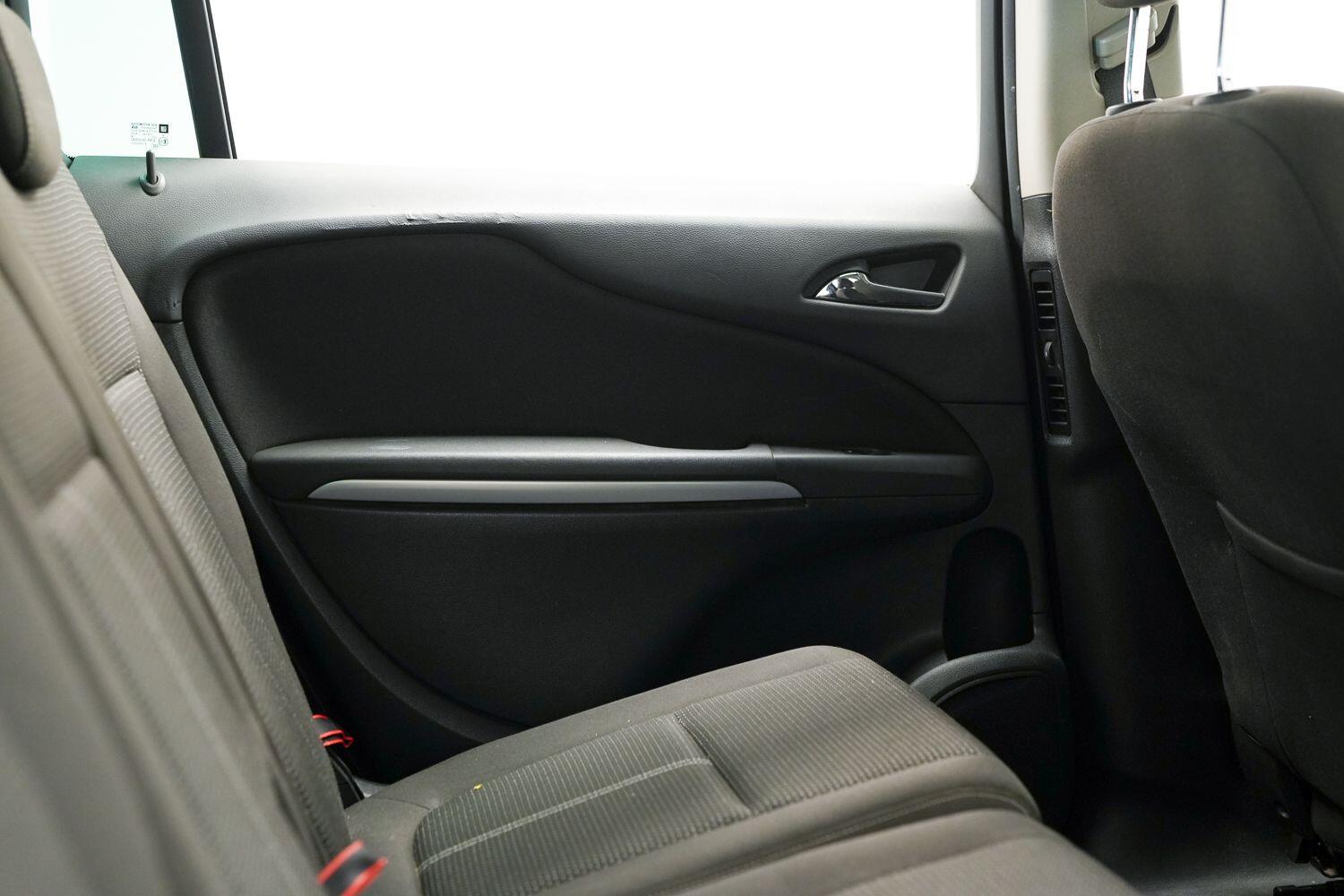 Used Vauxhall Zafira Tourer for sale - 78135716: Photo 15
