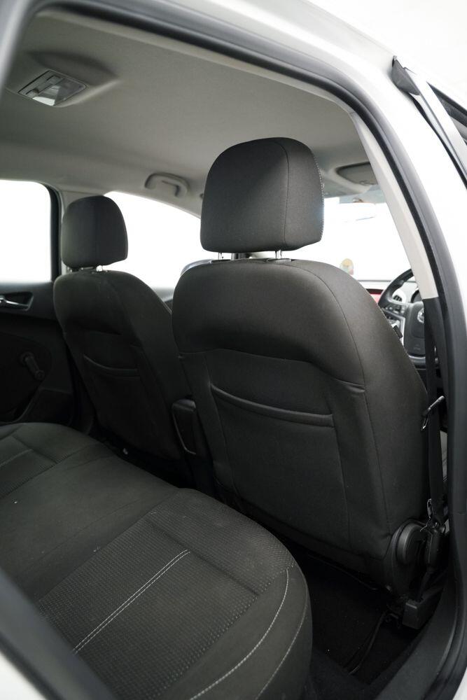 Used Vauxhall Astra 2013 for sale - 77040860: Photo 17