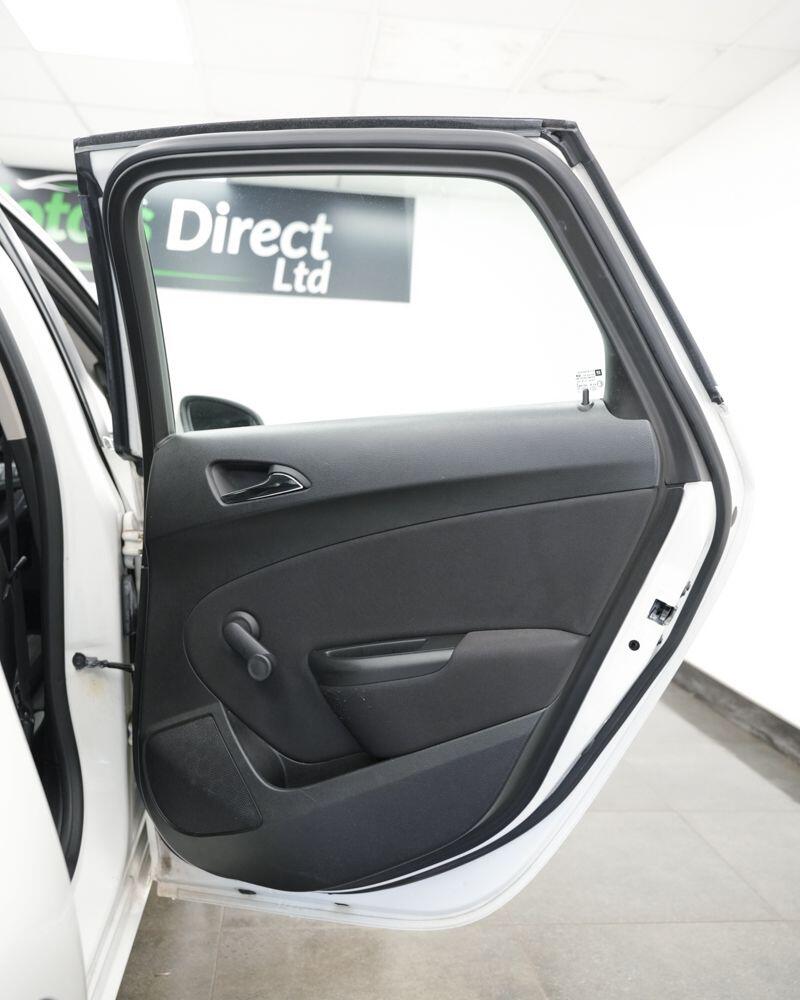 Used Vauxhall Astra 2013 for sale - 77040860: Photo 18