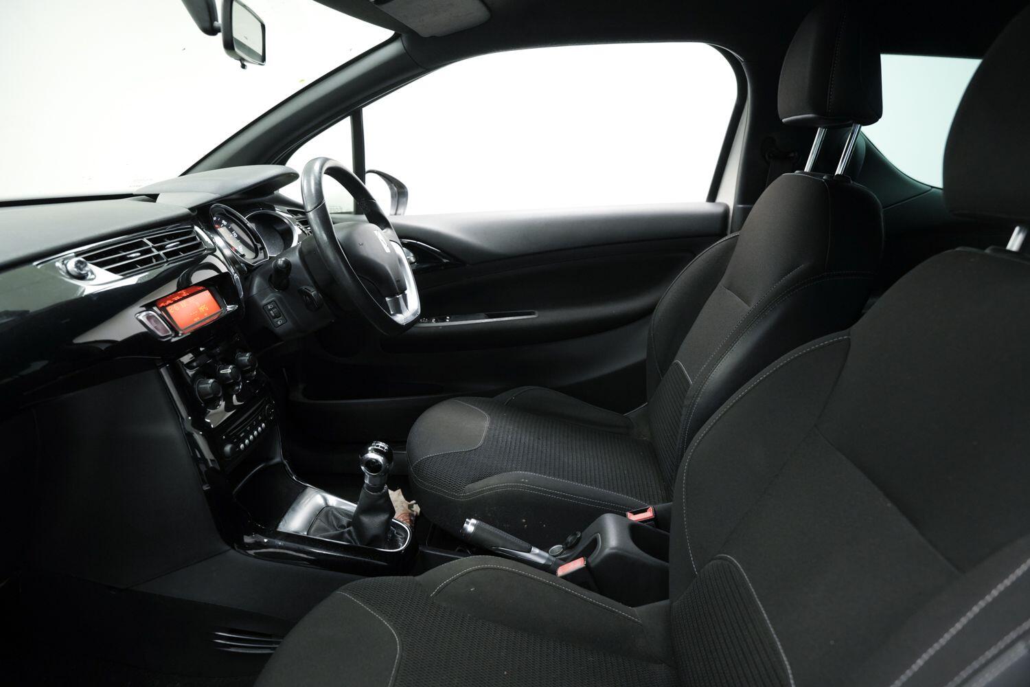 Used Citroen DS3 2013 for sale - 76592332: Photo 22