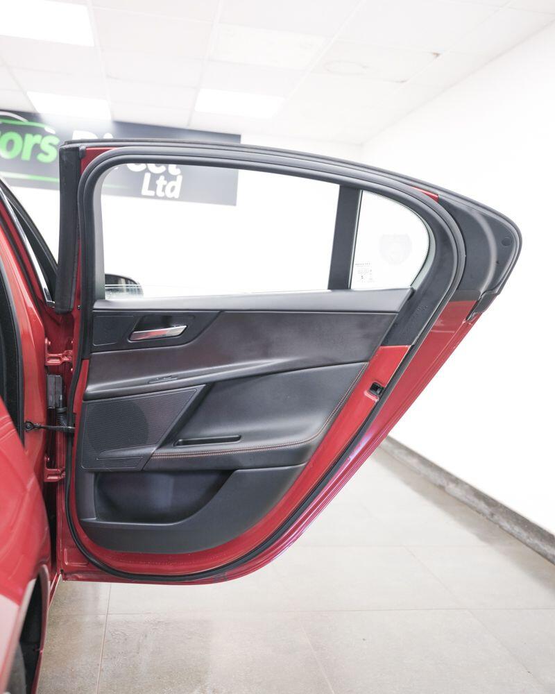 Used Jaguar XE for sale - 77237951: Photo 18