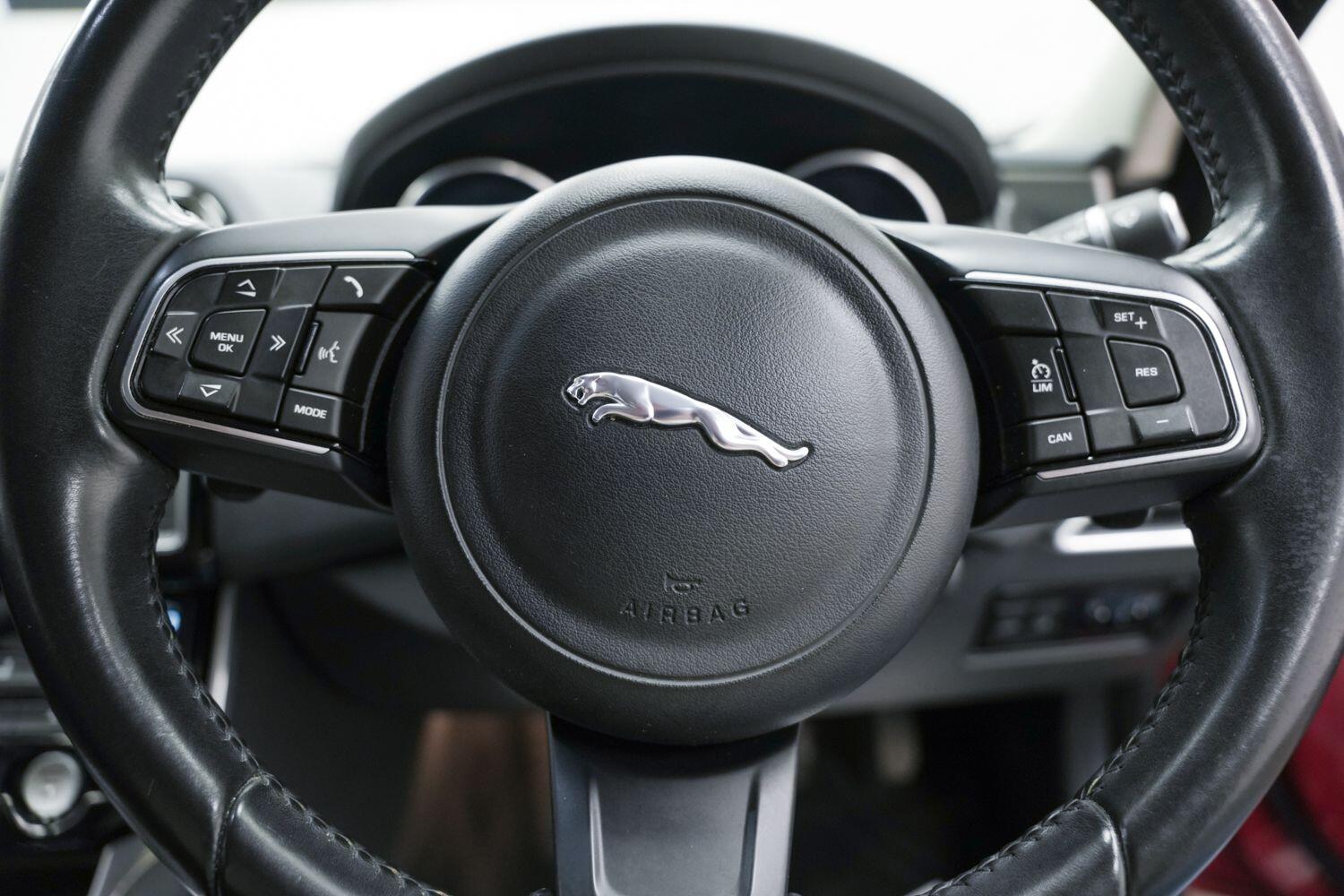 Used Jaguar XE for sale - 77237951: Photo 26