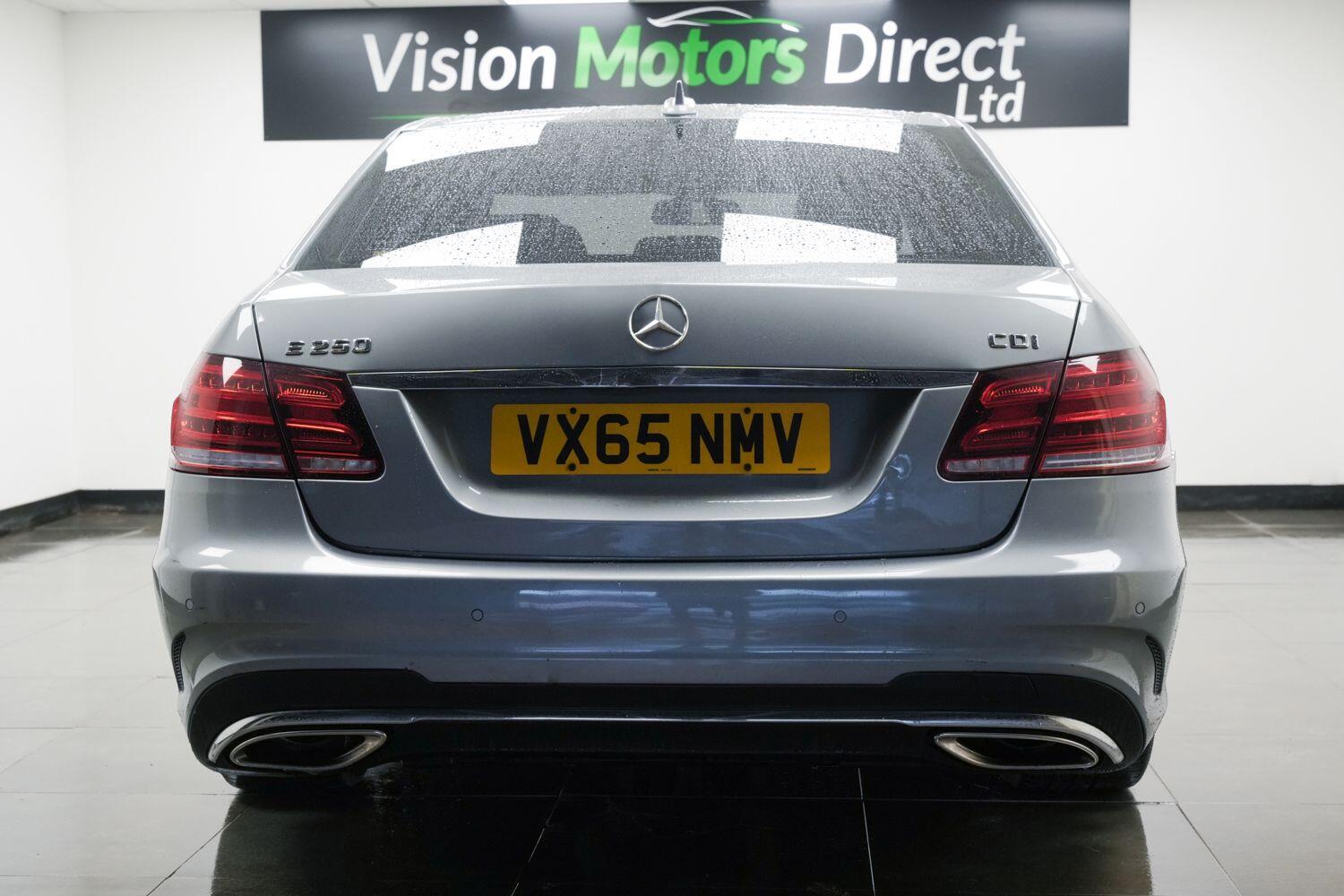 Used Mercedes-Benz E Class 2015 for sale - 77166871: Photo 3