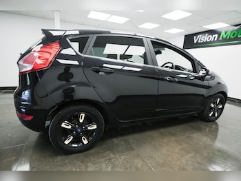 Used Ford Fiesta 2016 for sale - 78481125: Photo