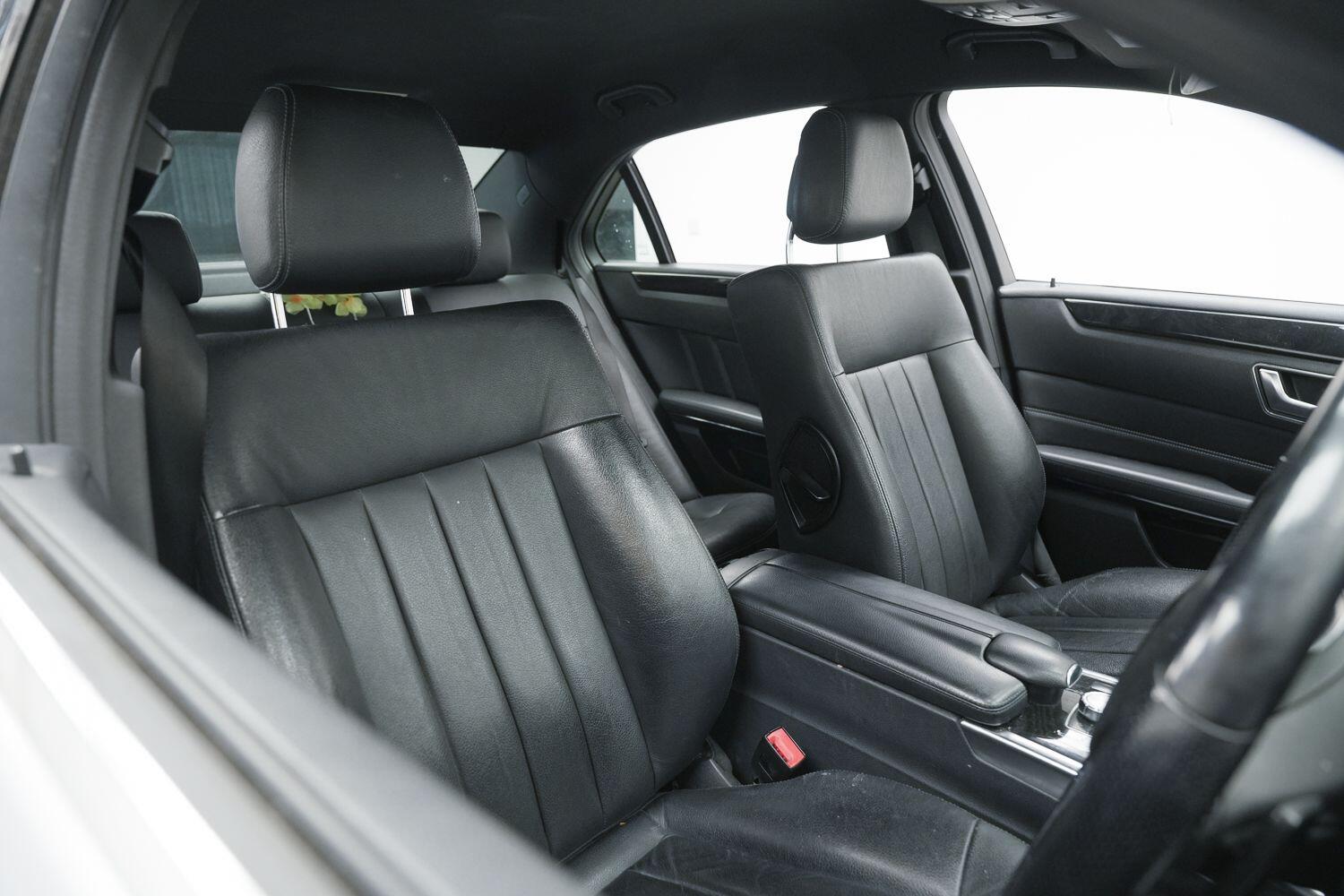 Used Mercedes-Benz E Class 2013 for sale - 77798901: Photo 11