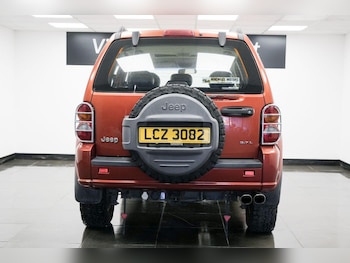 Used Jeep Cherokee 2002 for sale - 76823909: Photo