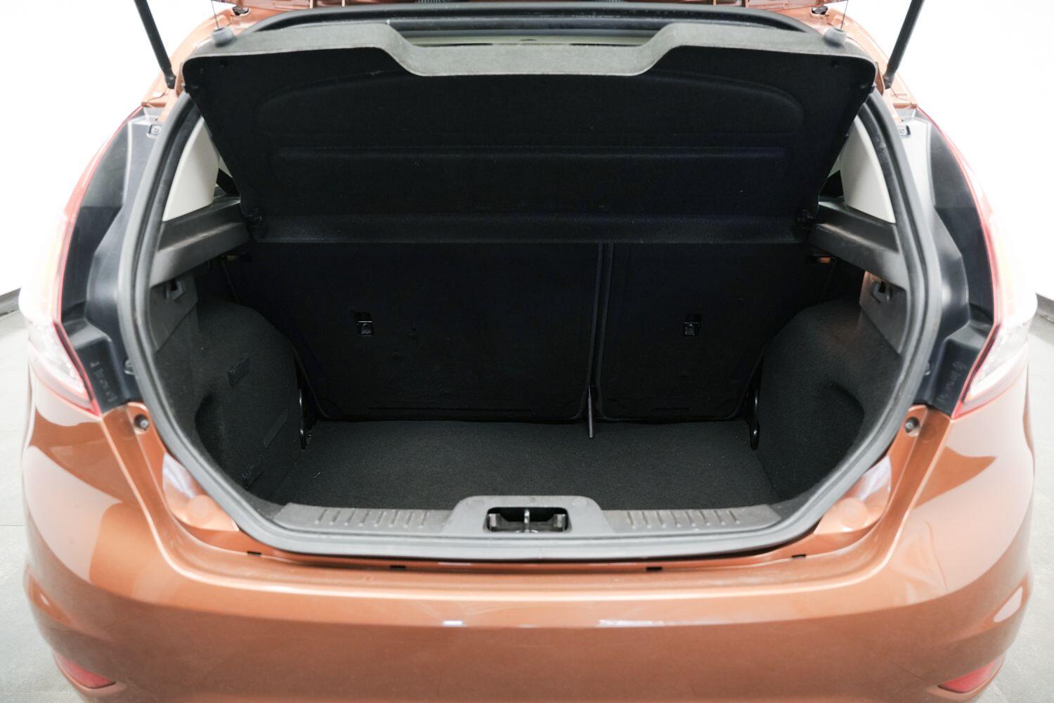 Used Ford Fiesta 2014 for sale - 77143662: Photo 10