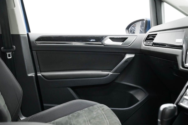 Used Volkswagen Touran 2017 for sale - 76228074: Photo 16