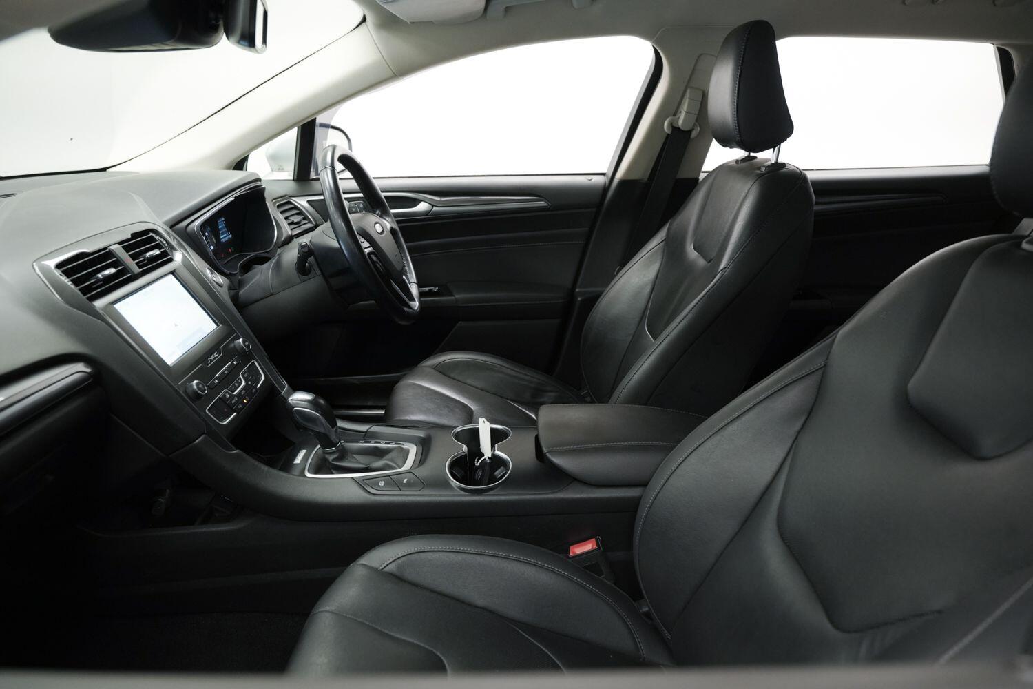 Used Ford Mondeo 2019 for sale - 76388508: Photo 27