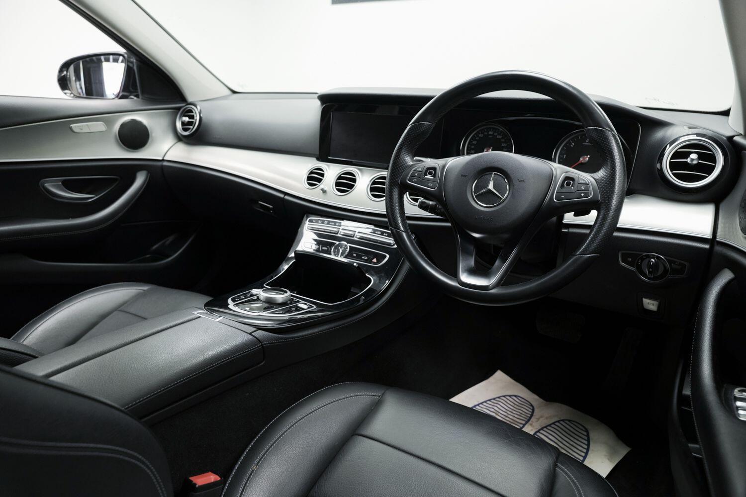 Used Mercedes-Benz E Class 2018 for sale - 77455212: Photo 12