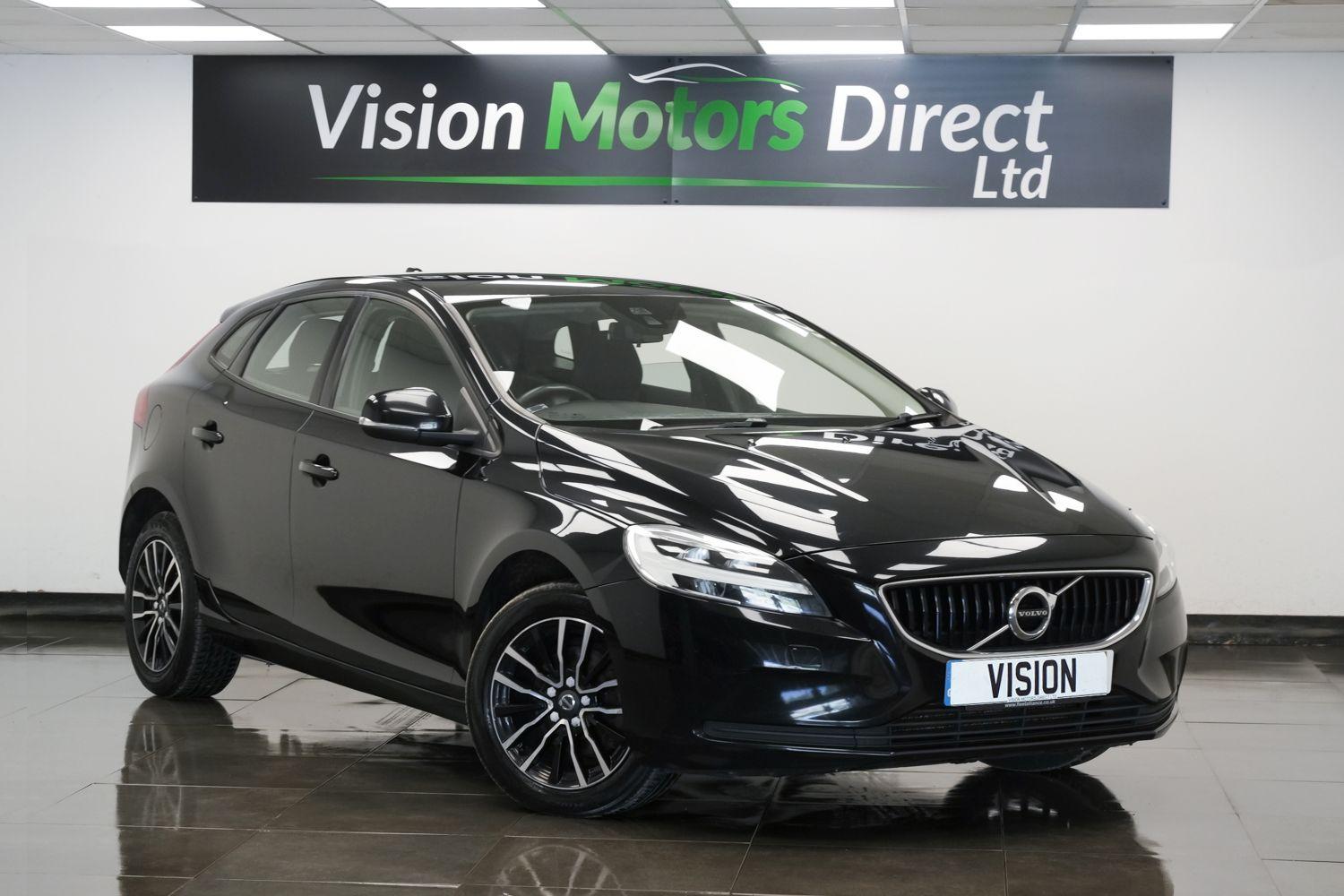 Used Volvo V40 2017 for sale - 76360787: Photo 1
