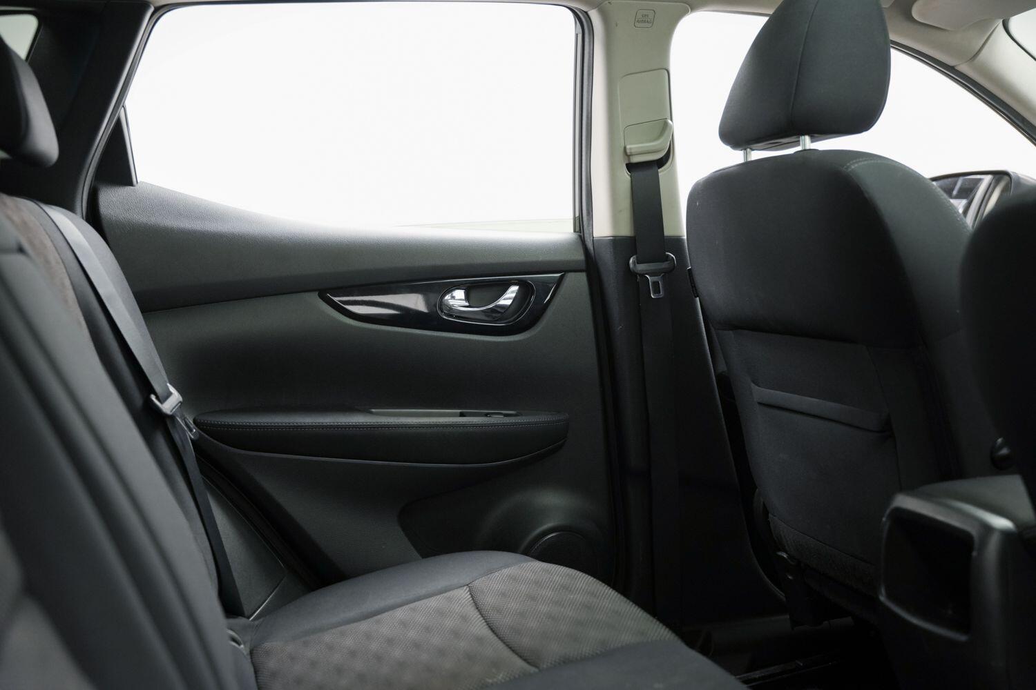 Used Nissan Qashqai 2014 for sale - 76388970: Photo 17