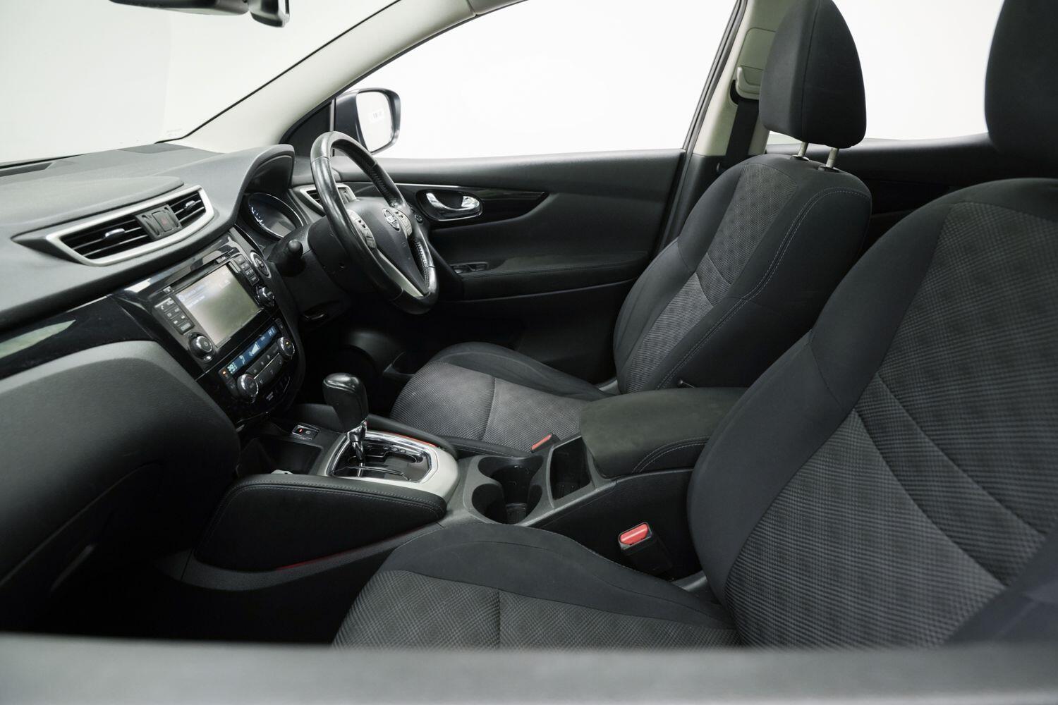 Used Nissan Qashqai 2014 for sale - 76388970: Photo 24