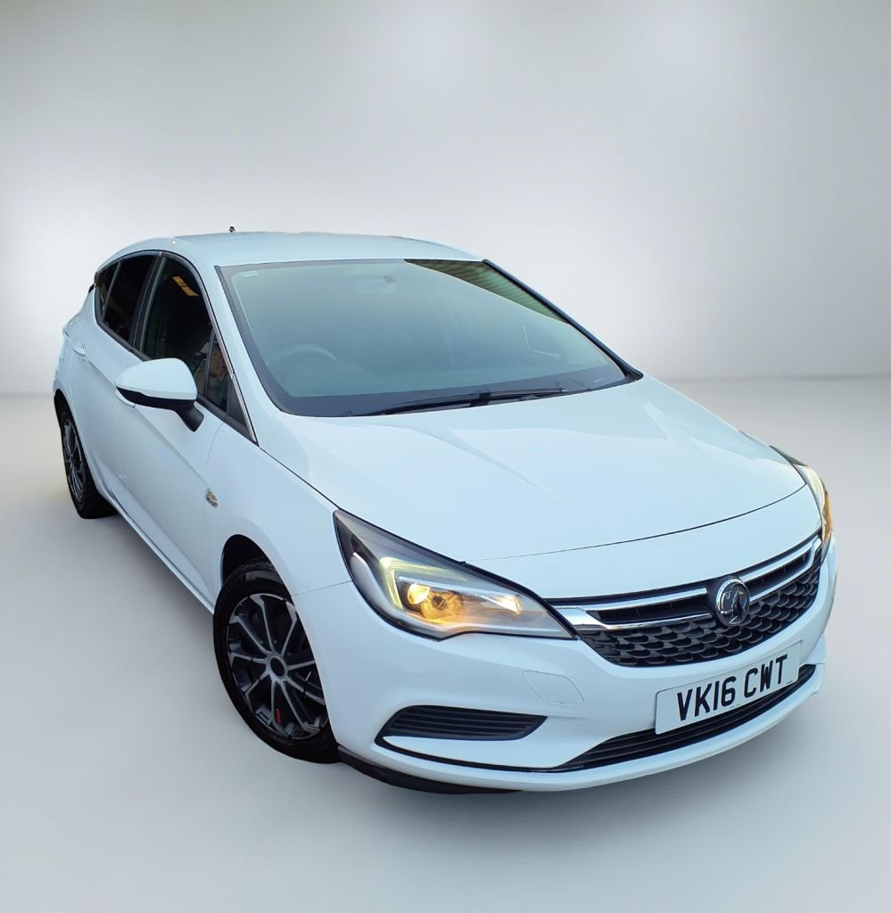 Used Vauxhall Astra 2016 for sale - 77080468: Photo 1