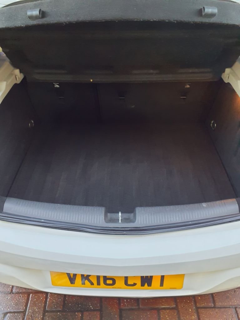 Used Vauxhall Astra 2016 for sale - 77080468: Photo 10