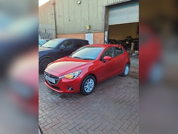 Used Mazda Mazda2 2016 for sale - 77038486: Photo