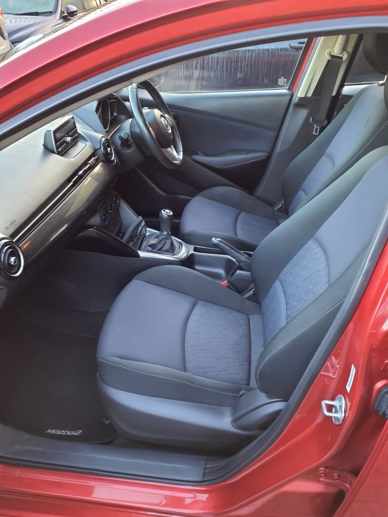 Used Mazda Mazda2 2016 for sale - 77038486: Photo 4