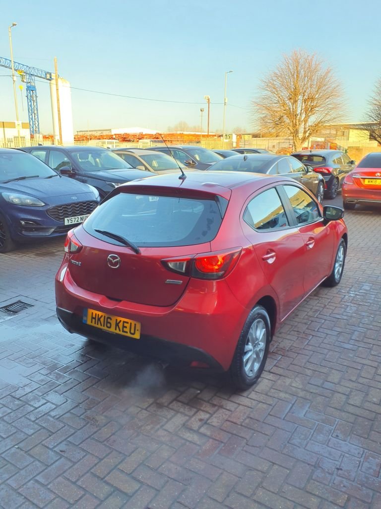Used Mazda Mazda2 2016 for sale - 77038486: Photo 8