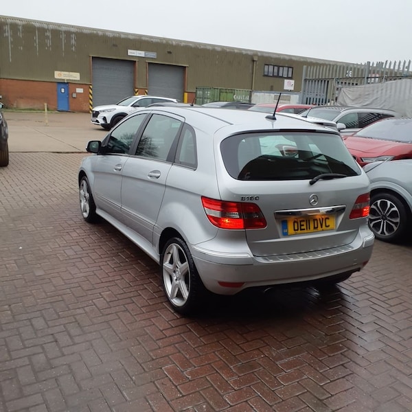 Used Mercedes-Benz B-Class 2011 for sale - 76173216: Photo 6