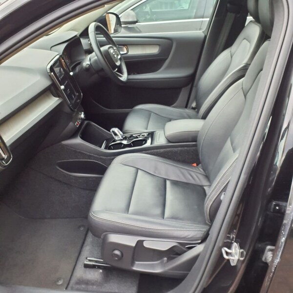 Used Volvo XC40 2020 for sale - 74391308: Photo 4