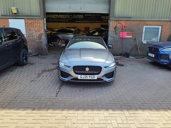 Used Jaguar XE 2021 for sale - 79059530: Photo