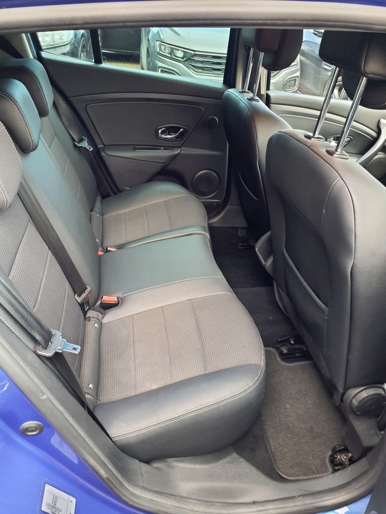 Used Renault Megane 2015 for sale - 76784054: Photo 10