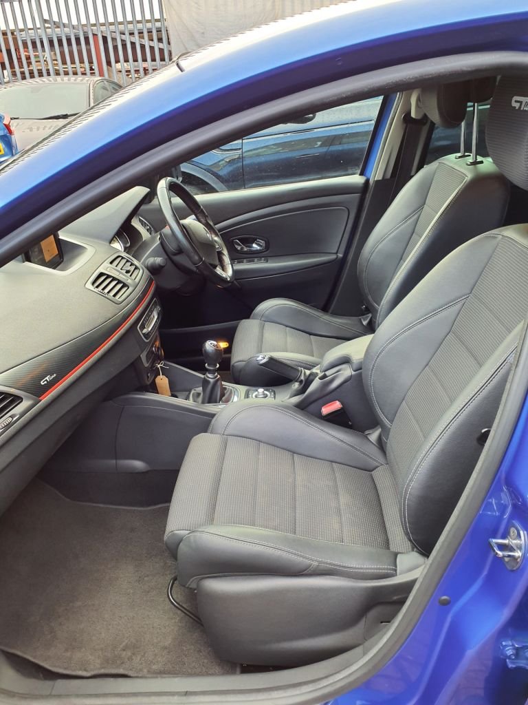 Used Renault Megane 2015 for sale - 76784054: Photo 4