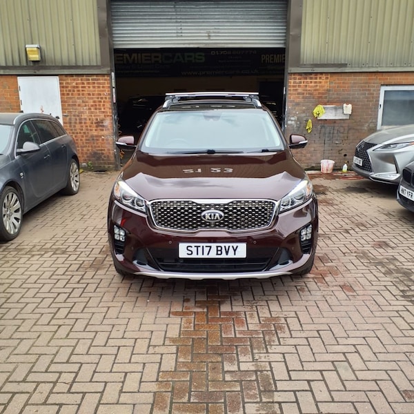 Used Kia Sorento 2017 for sale - 74434707: Photo 2