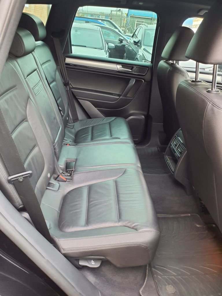 Used Volkswagen Touareg 2015 for sale - 76163549: Photo 10
