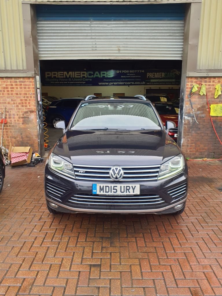 Used Volkswagen Touareg 2015 for sale - 76163549: Photo 2