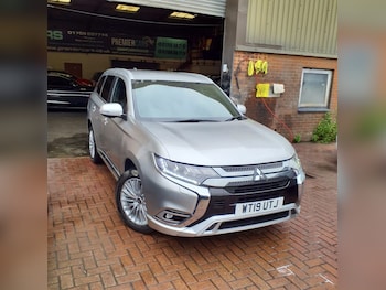 Used Mitsubishi Outlander 2019 for sale - 75619197: Photo