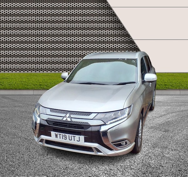 Used Mitsubishi Outlander 2019 for sale - 75619197: Photo 3