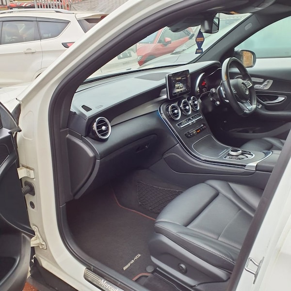 Used Mercedes-Benz GLC 2017 for sale - 72765671: Photo 3