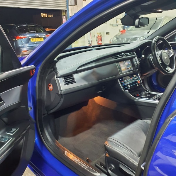 Used Jaguar XF 2018 for sale - 69540291: Photo 5