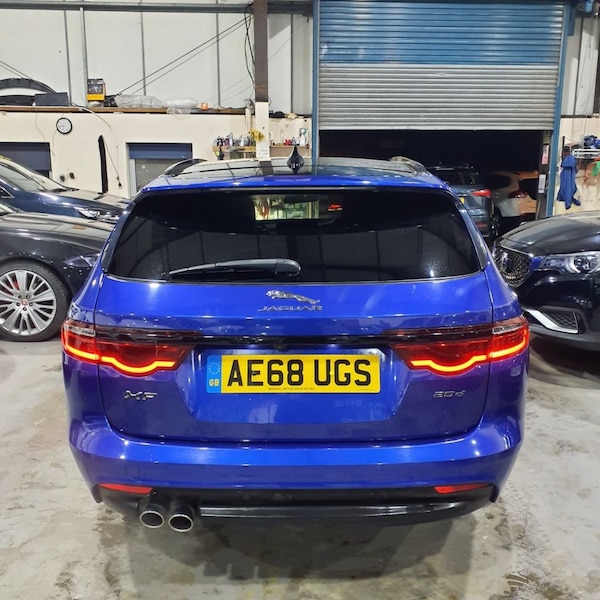 Used Jaguar XF 2018 for sale - 69540291: Photo 8