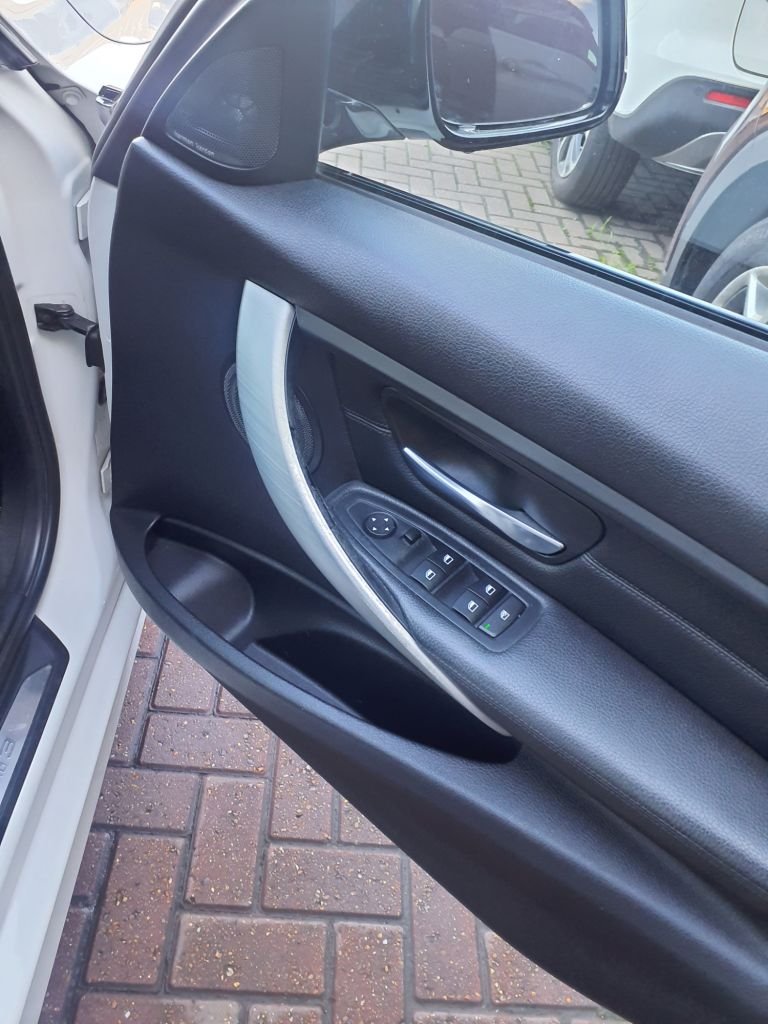 Used BMW 3 Series 2015 for sale - 76482454: Photo 12