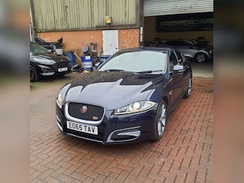 Used Jaguar XF 2015 for sale - 79771254: Photo