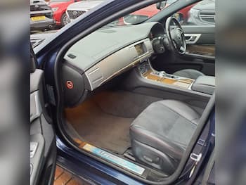 Used Jaguar XF 2015 for sale - 79771254: Photo